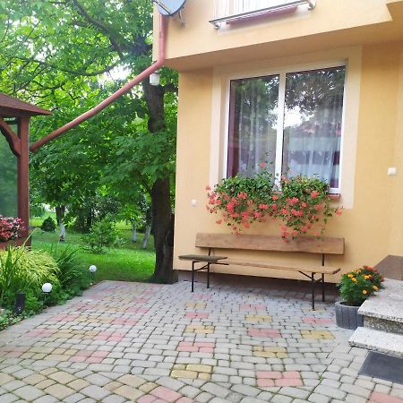 Apartament W Domu Na Wsi Daire Tomaszów Lubelski Dış mekan fotoğraf