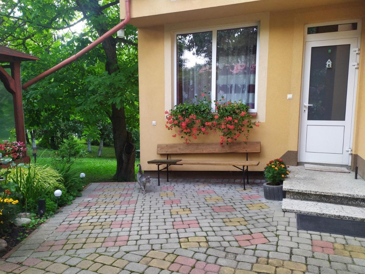 Apartament W Domu Na Wsi Daire Tomaszów Lubelski Dış mekan fotoğraf