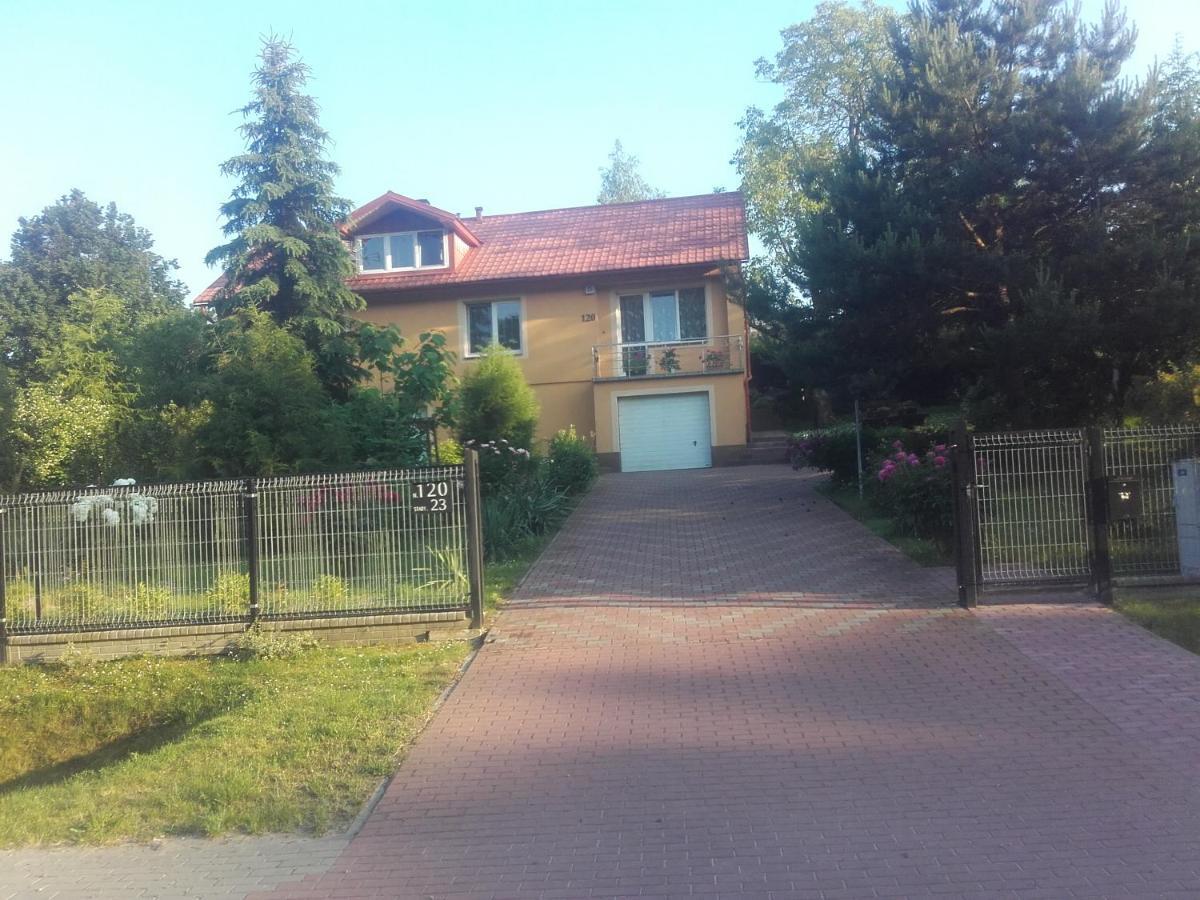 Apartament W Domu Na Wsi Daire Tomaszów Lubelski Dış mekan fotoğraf