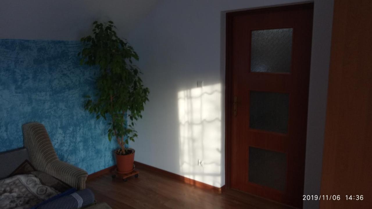 Apartament W Domu Na Wsi Daire Tomaszów Lubelski Dış mekan fotoğraf